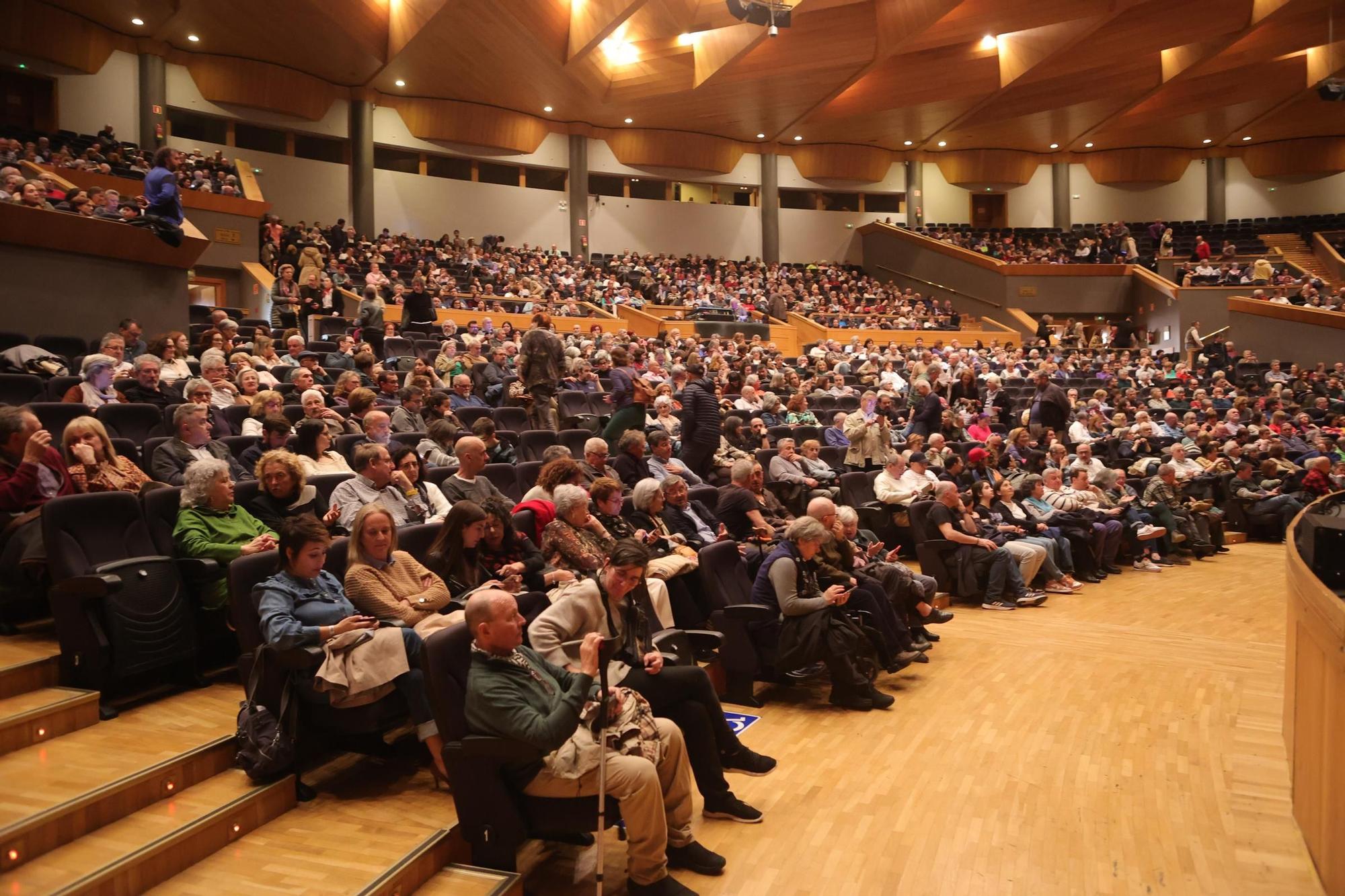 Milladoiro celebra na Coruña os seus 45 anos de traxectoria sobre os escenarios