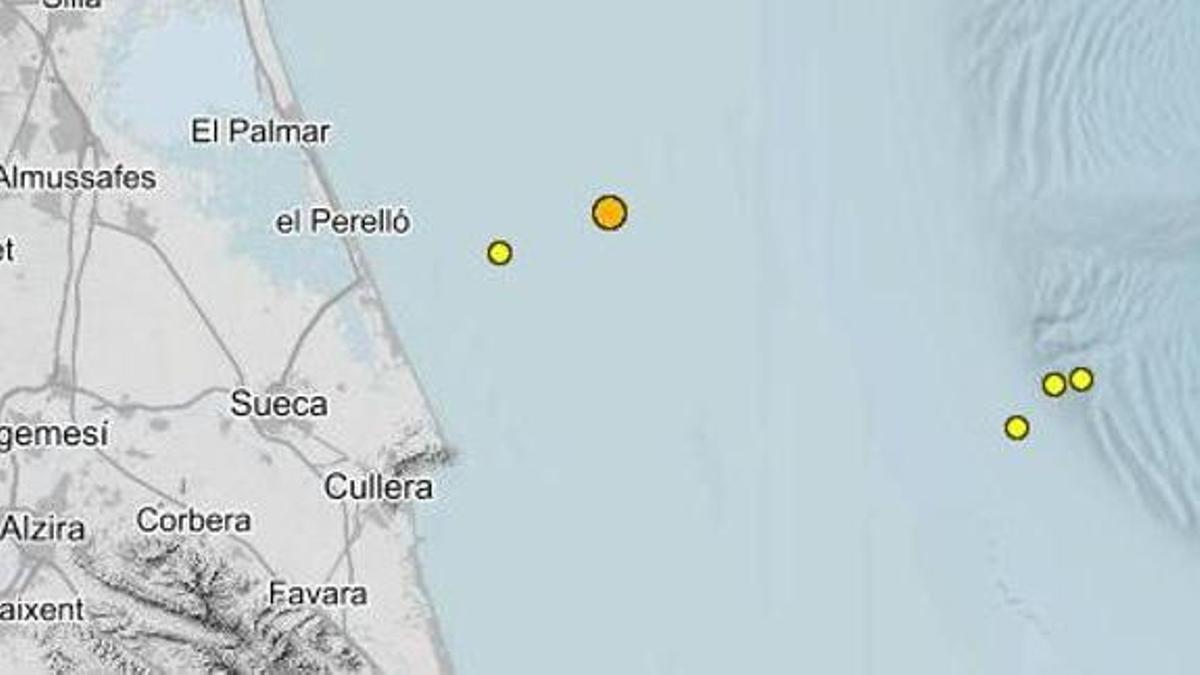 Localización de los seis movimientos sísmicos detectados en el mar en poco más de 24 horas.