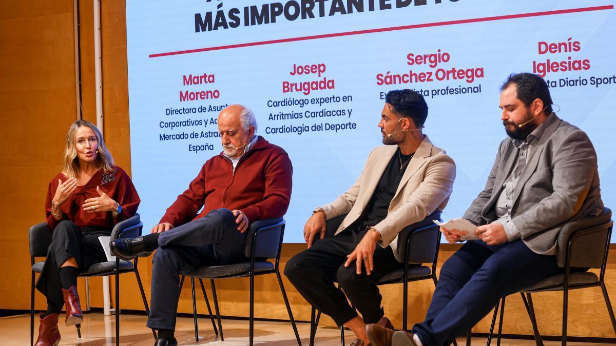 Marta Moreno, Josep Brugada, Sergio Sánchez y Denís Iglesias, en el 'Foro Deporte y Salud'