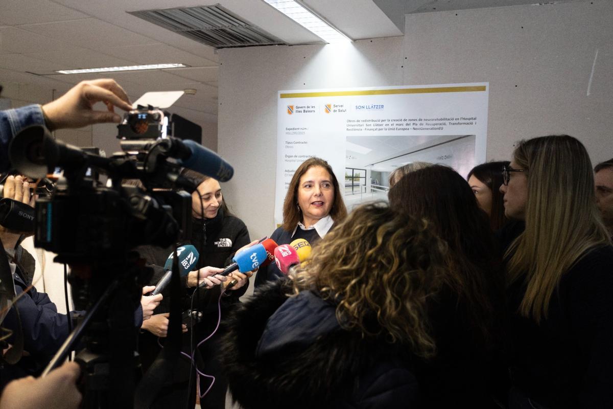 FOTOS | Son Llàtzer renueva sus equipos de radiología y farmacia para ganar precisión y reducir las esperas