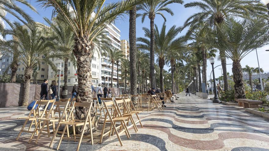 Vuelven las sillas a la Explanada de Alicante
