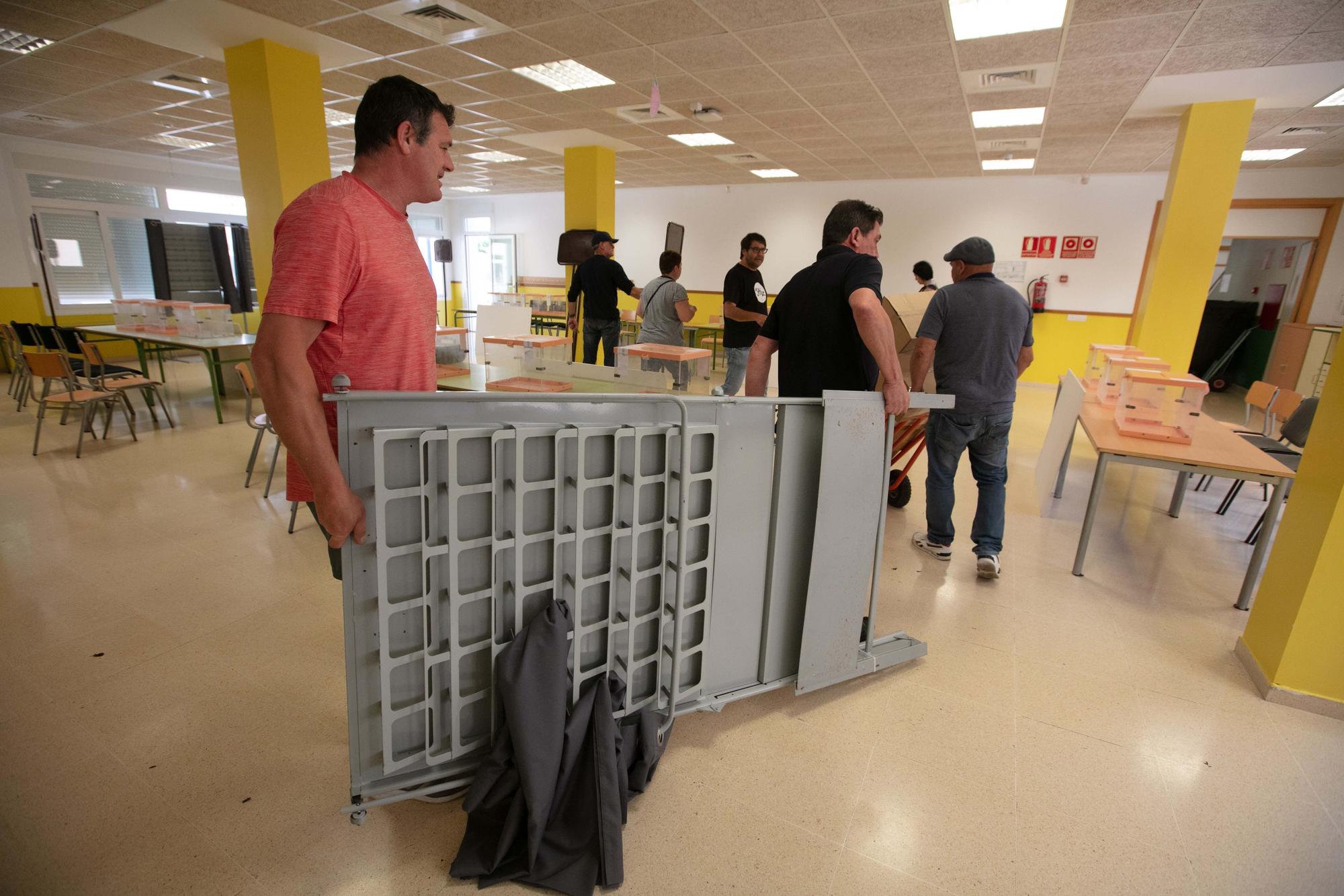 Galería de imágenes de los preparativos para las elecciones del 28M