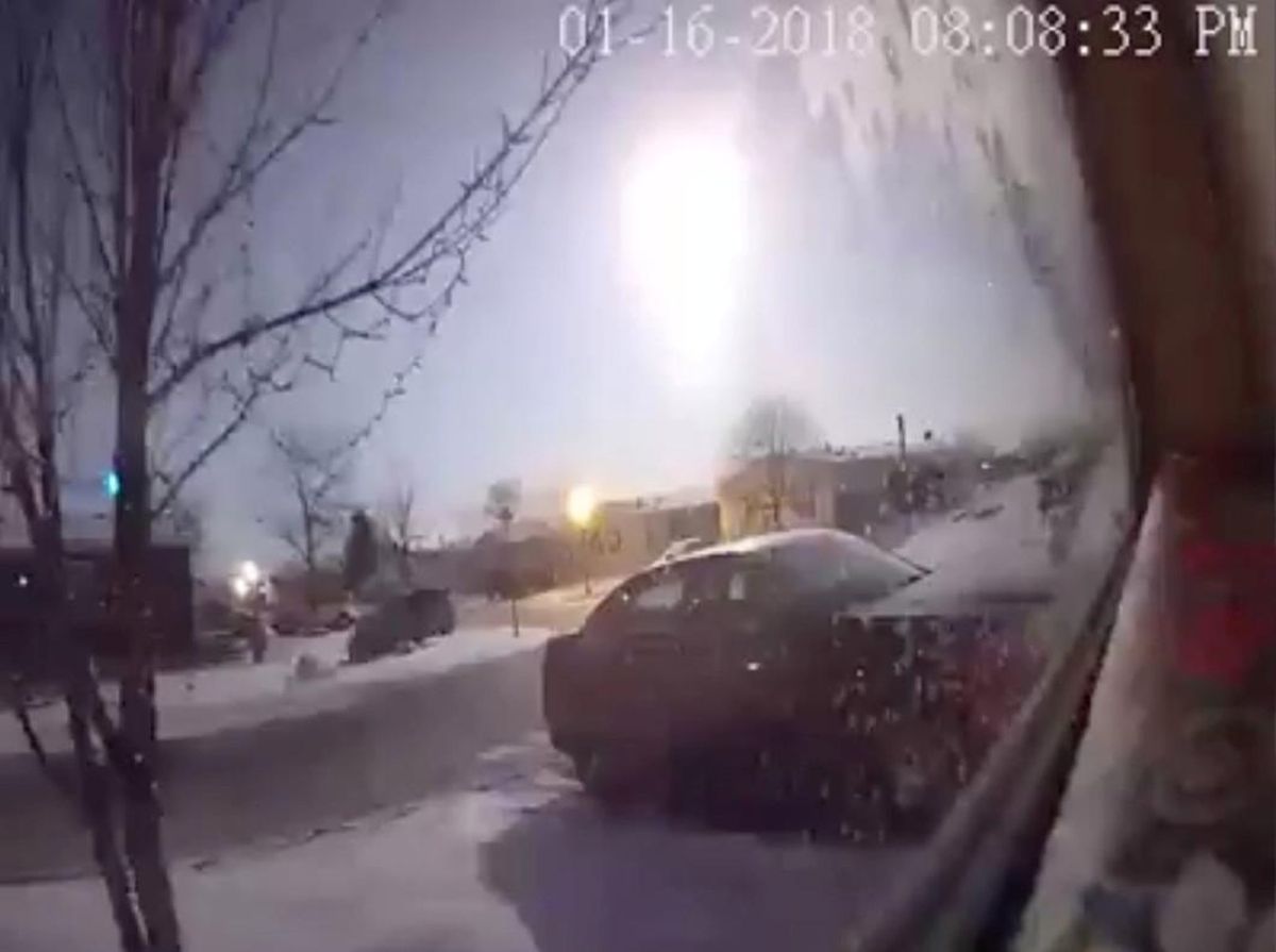 A meteor is caught on security camera footage in a residential area in Newport, Michigan, U.S., January 16, 2018 in this still image from video obtained from social media. Kevin McCombs/via REUTERS THIS IMAGE HAS BEEN SUPPLIED BY A THIRD PARTY. MANDATORY CREDIT. NO RESALES. NO ARCHIVES A meteor is caught on security camera footage in a residential area in Newport, Michigan, U.S., January 16, 2018 in this still image from video obtained from social media. Kevin McCombs/via REUTERS THIS IMAGE HAS BEEN SUPPLIED BY A THIRD PARTY. MANDATORY CREDIT. NO RESALES. NO ARCHIVES