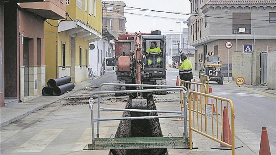 Empiezan la reforma del vial Guillem de Moncada