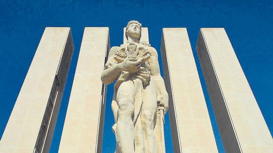 Monumento dedicado en su día a los Caídos de la Vega Baja.