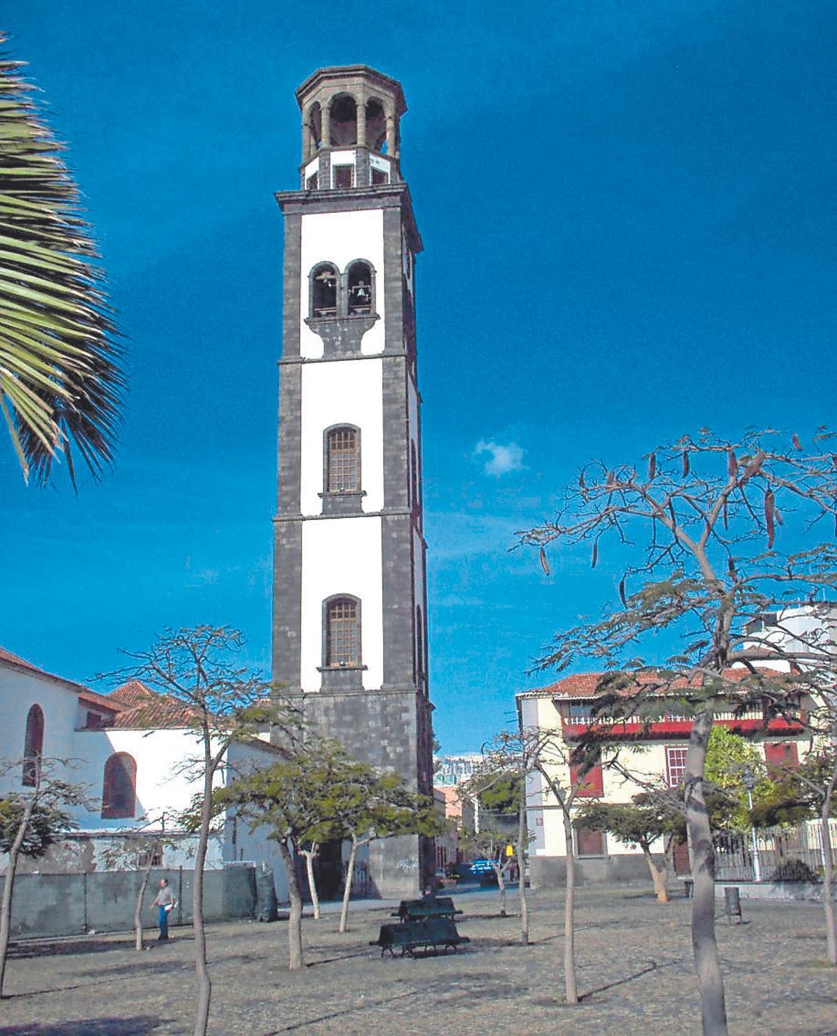 Plaza de la Iglesia.