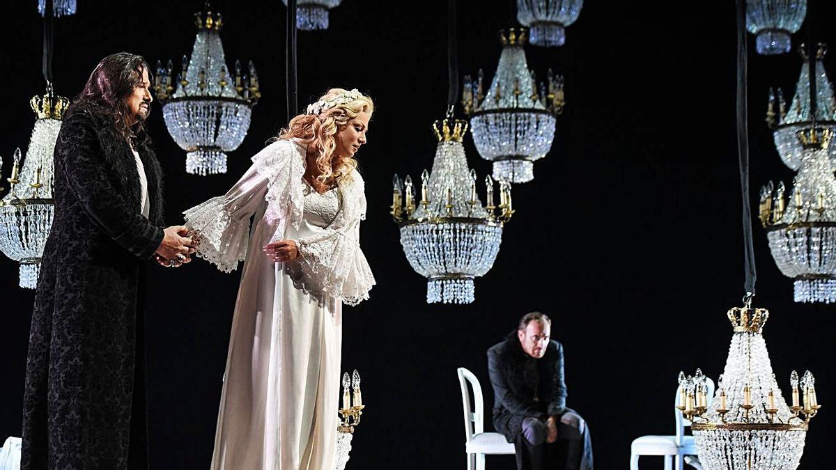 La Temporada de Ópera reserva diez veces más dinero que el Palacio Valdés 