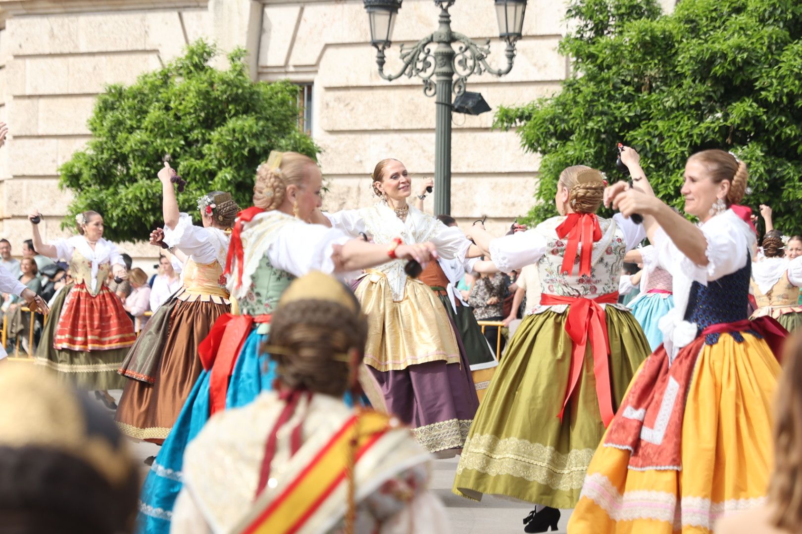 Las Fallas 2024 empiezan bailando