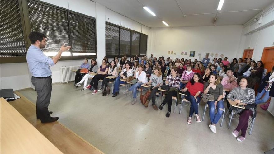 Los padres de Castellón urgen saber dónde se reubicarán 4 colegios en obras