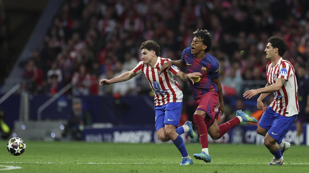 Julián Álvarez sobre su futuro: "Trato de no perder energía en eso..."