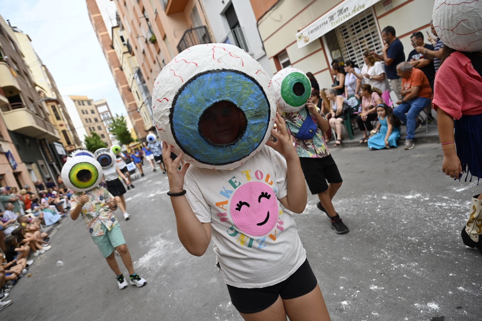 Imaginación y humor al poder en el desfile de las collas del Grau