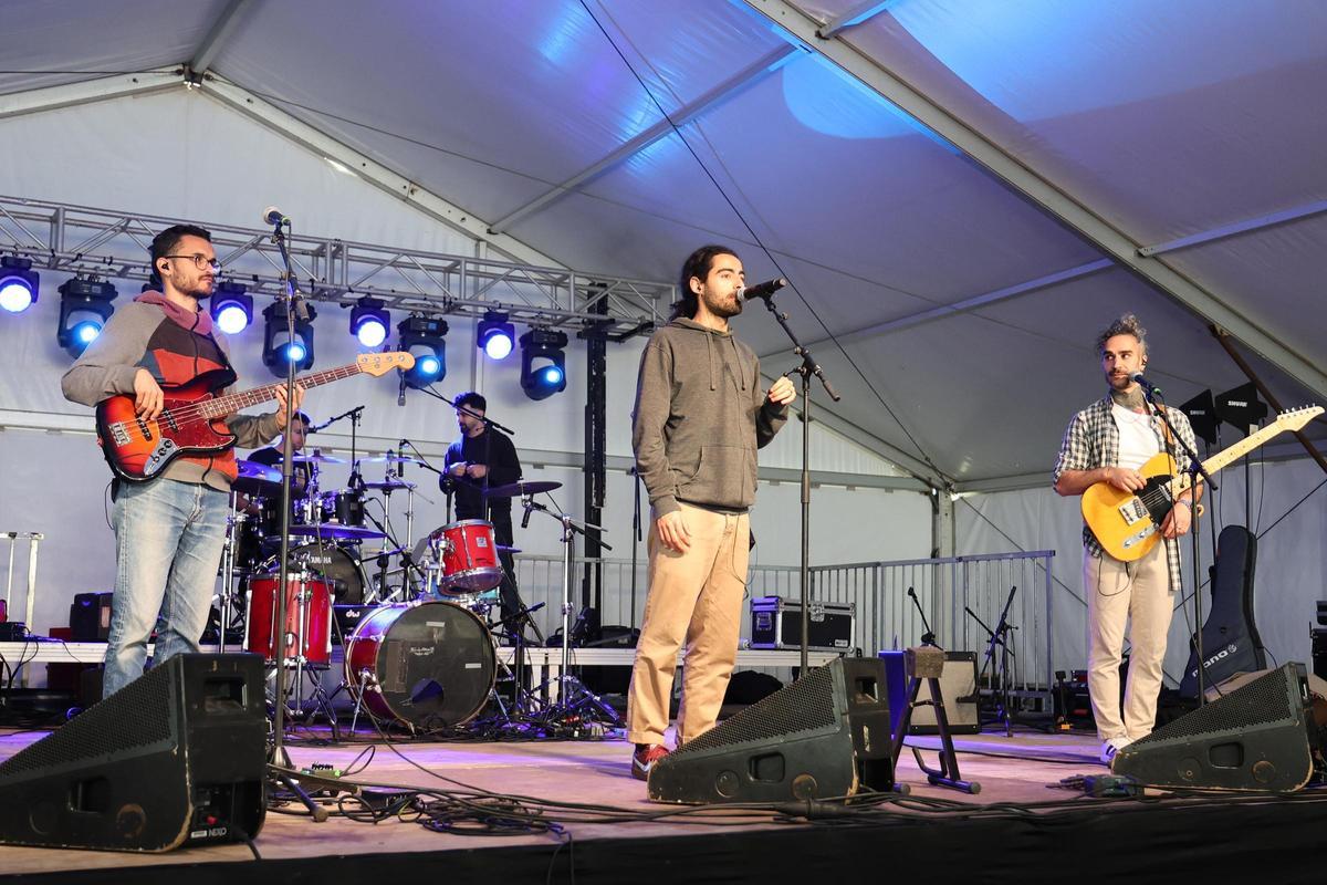 Imagenes de 'Polp a s’olla! IV Concurso de Frita de Polp'