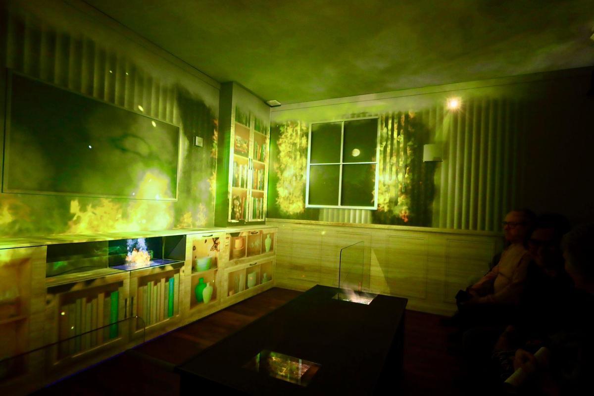 La nueva sala inmersiva que recrea un incendio en una vivienda en el museo del Fuego de Zaragoza.