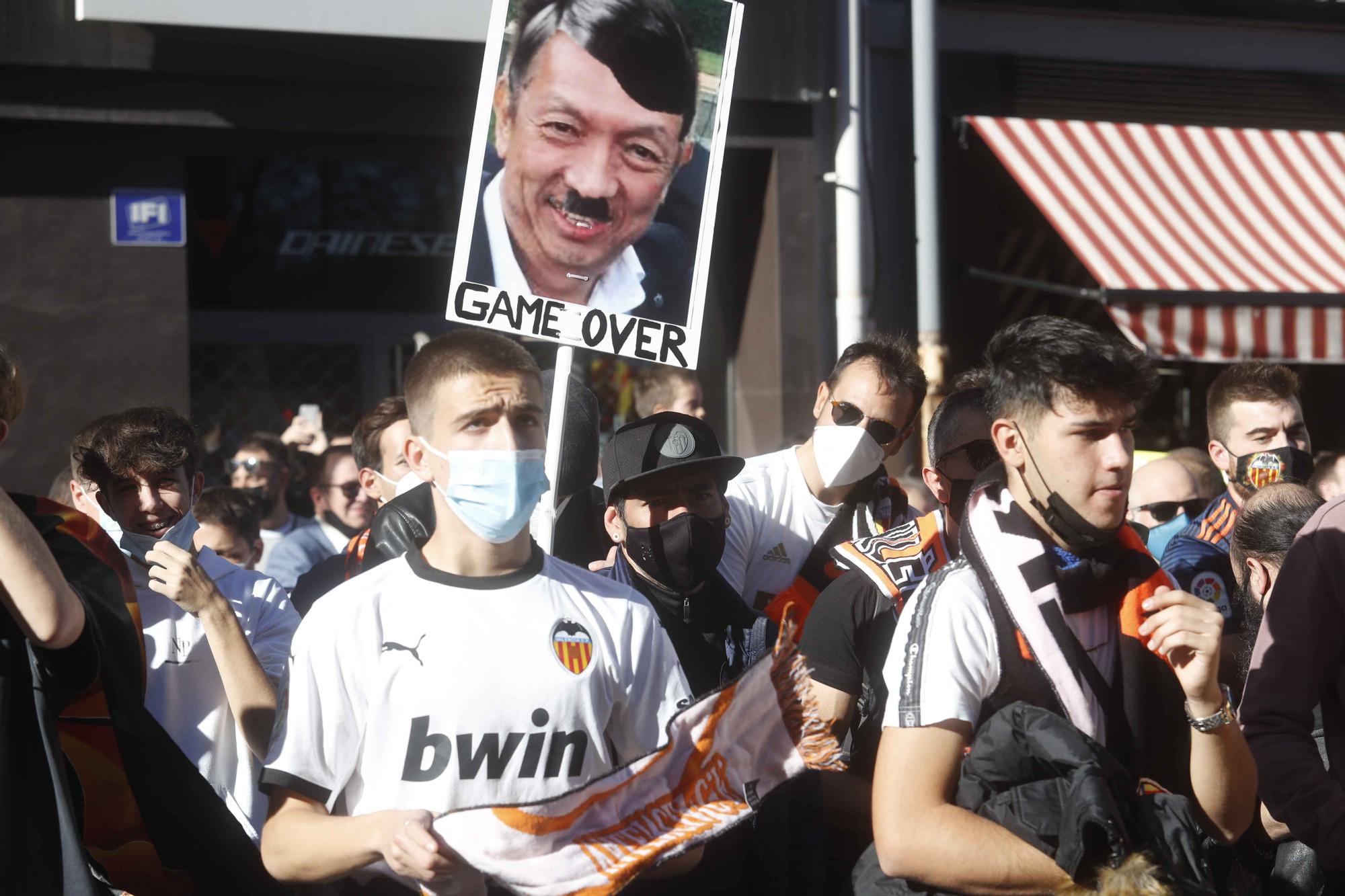 La manifestación valencianista contra Peter Lim (segunda parte)