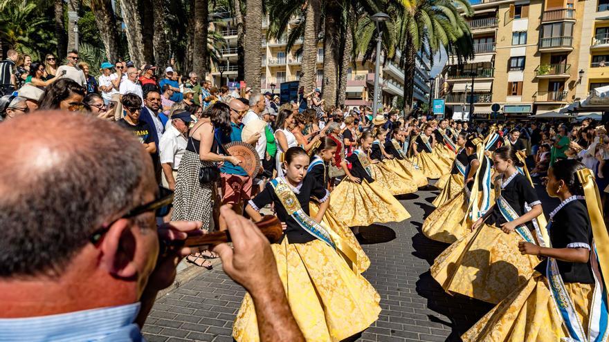 Ambiente en Benidorm el 9 d&#039;Octubre