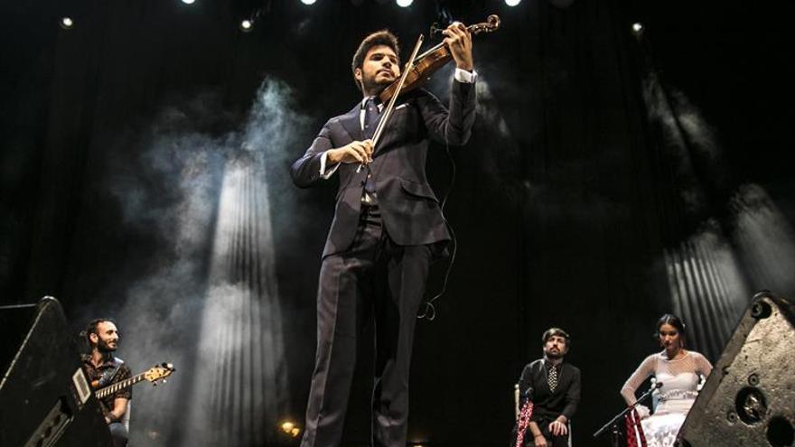 El violinista Paco Montalvo continúa en la senda flamenca con un nuevo disco