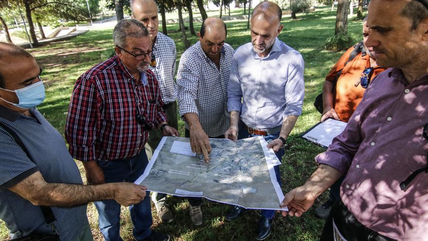 Hortelanos de la Ribera urgen una solución al desperdicio del agua de riego