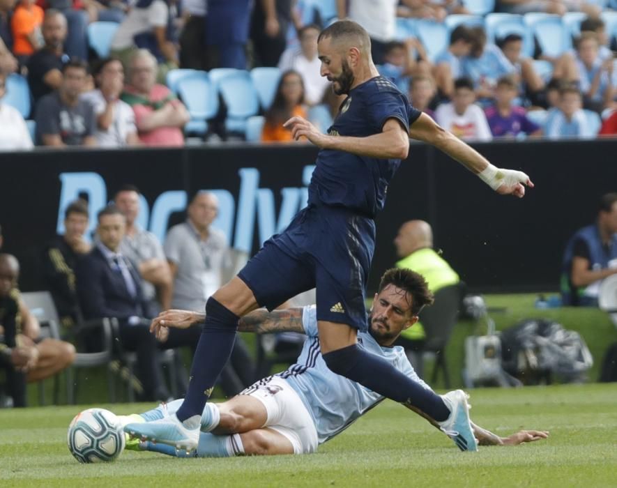 Las fotos de las mejores acciones del partido que terminó con derrota para los vigueses en Balaídos (1-3).