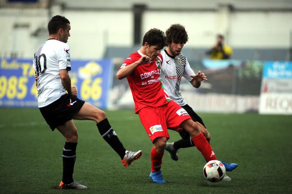 El partido entre el Caudal y Somozas, en imágenes