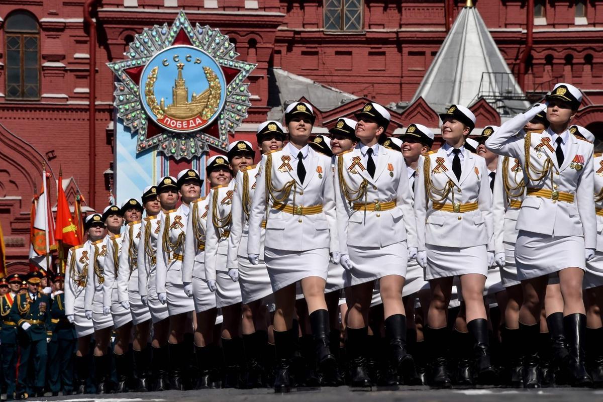 Desfile militar en Moscú con motivo del 71 aniversario de la victoria de la Unión Soviética sobre la Alemania Nazi en la segunda Guerra Mundial.