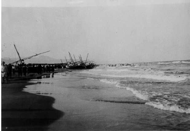 La bahía, sometida al control de las embarcaciones pesqueras.jpg