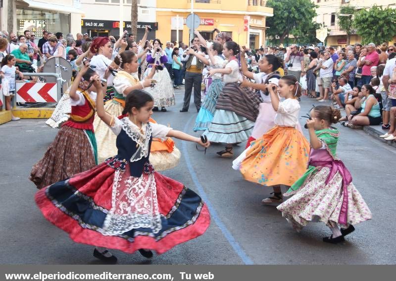 GALERIA DE FOTOS -- El Grao se vuelca con la Cabalgata del Mar de Sant Pere