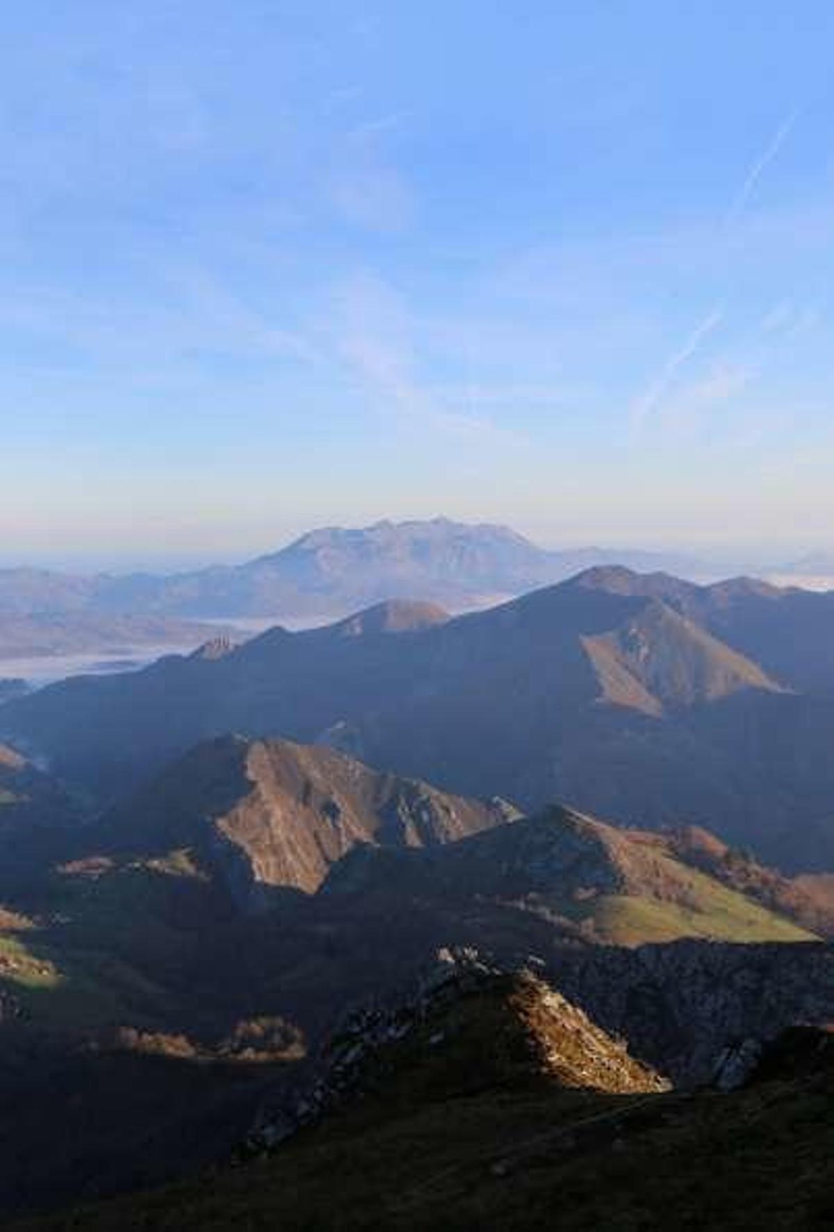Un paseo entre las nubes