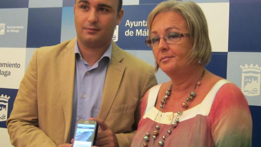 El Ayuntamiento presenta la pionera &#039;app&#039; Playas de Málaga