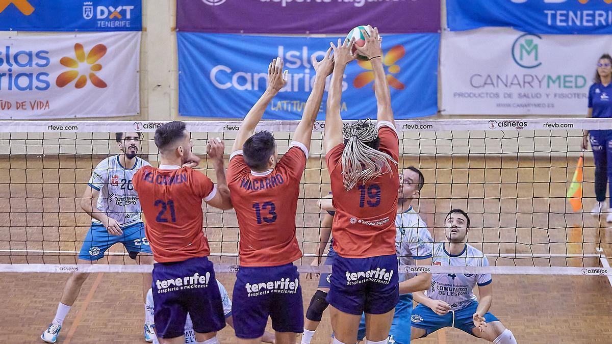 El bloqueo tinerfeño será fundamental ante el potencia atacante del Unicaja.