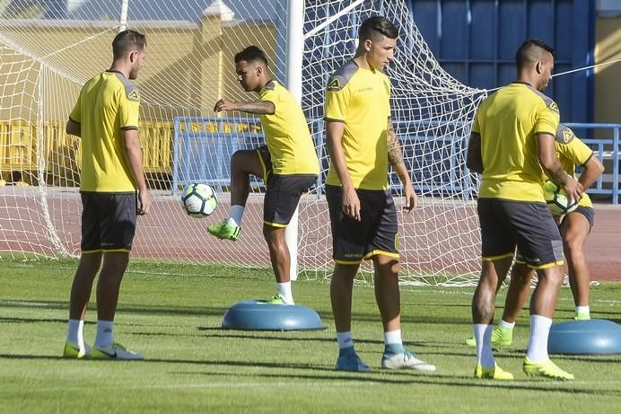 ENTRENAMIENTO UDLP MASPALOMAS