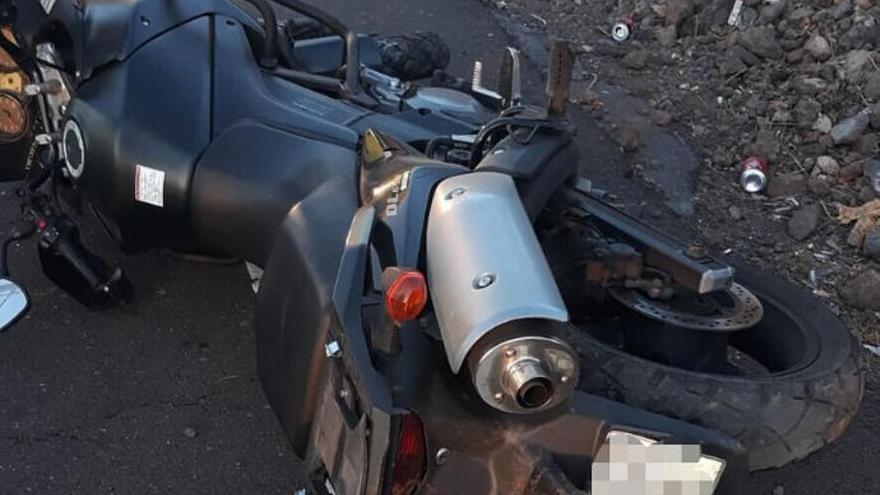 Fallece un motorista tras chocar con un coche en Tacoronte