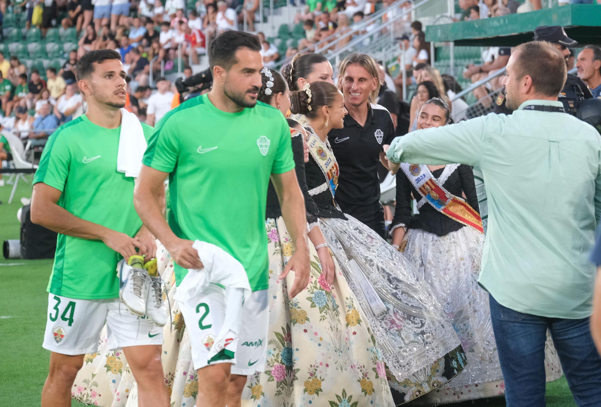 Las mejores imágenes del Elche CF - Parma Calcio 1913 del trofeo "Festa d´Elx"