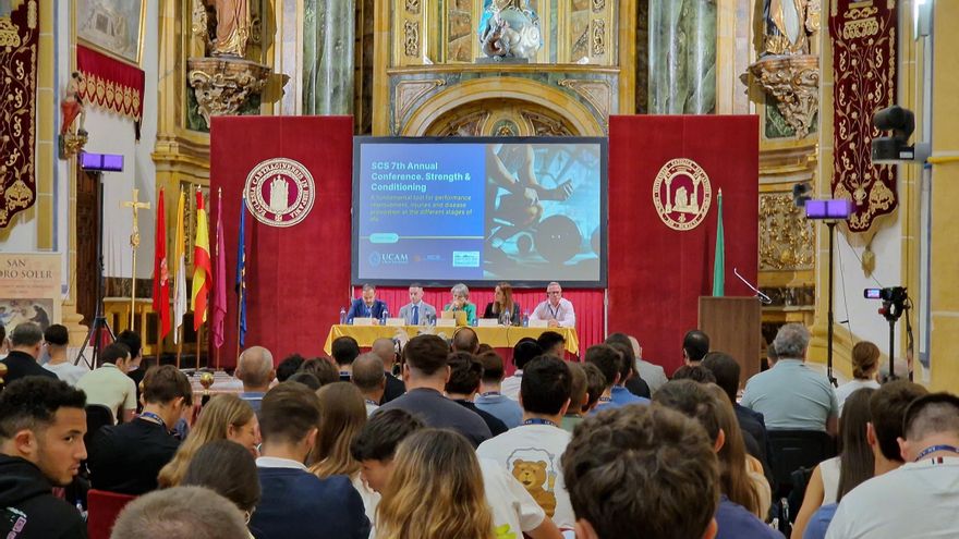 La UCAM acoge a grandes expertos de la NBA, UFC y las mejores ligas de fútbol