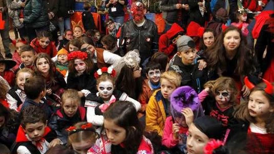 El Samaín vence a Halloween en El Llano