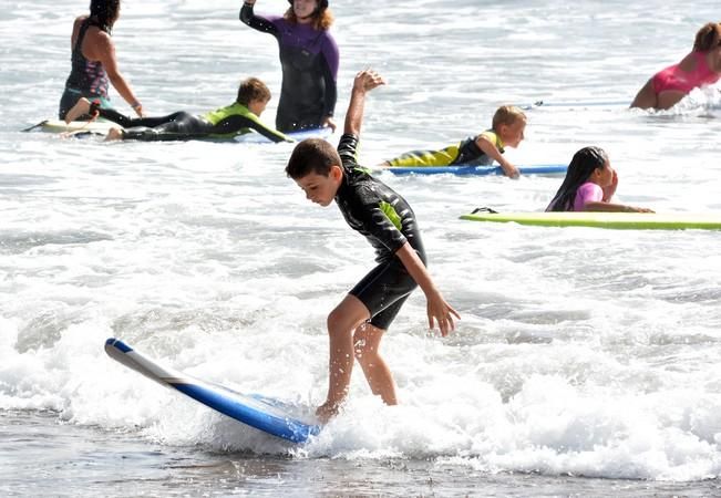 SURF PARA NIÑOS SALINETAS