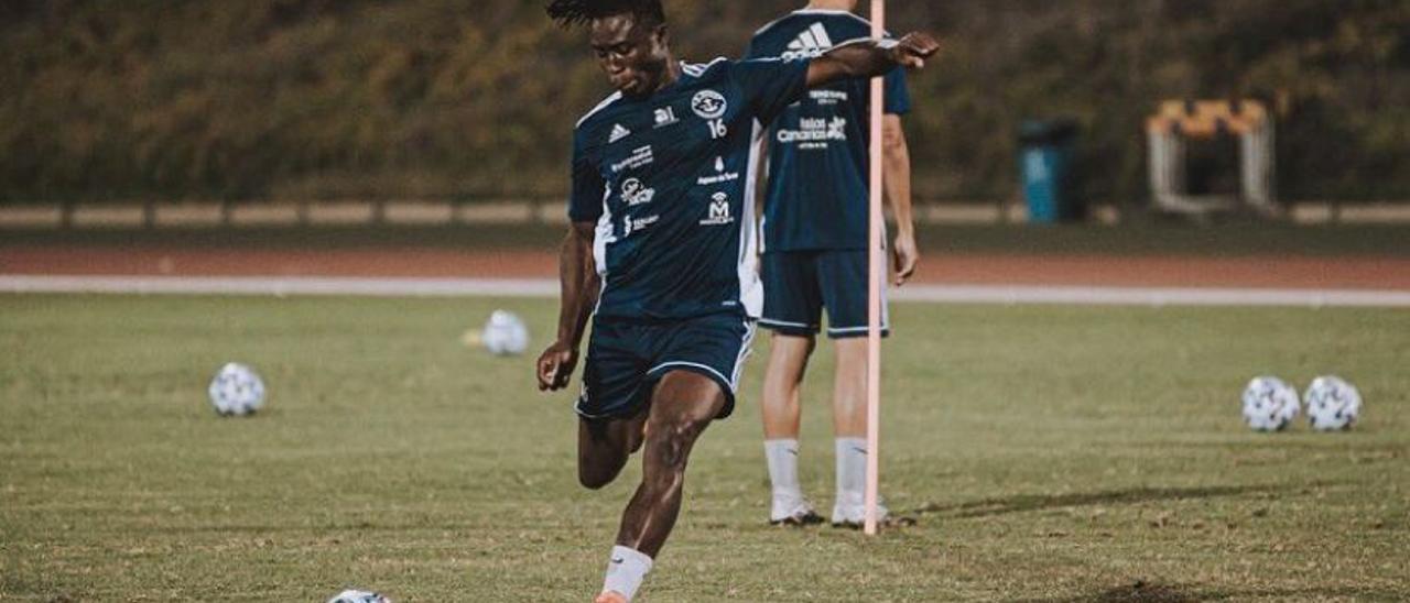 La Peña ficha a Joshua Kweku