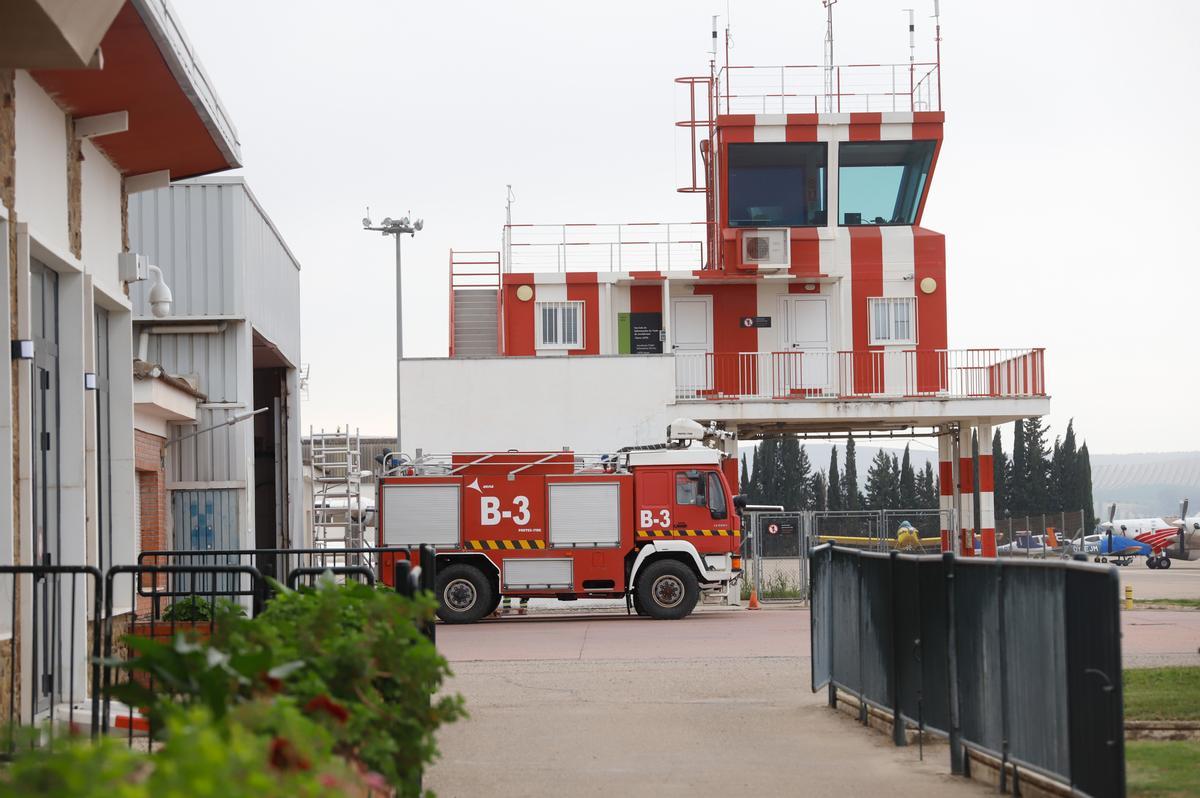 Torre de control del Aeropuerto de Córdoba.