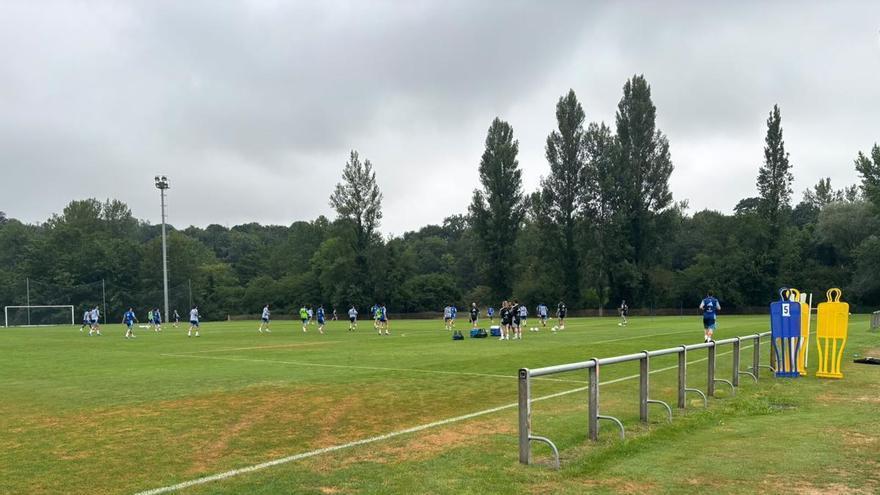 El Real Oviedo se entrena en El Requexón