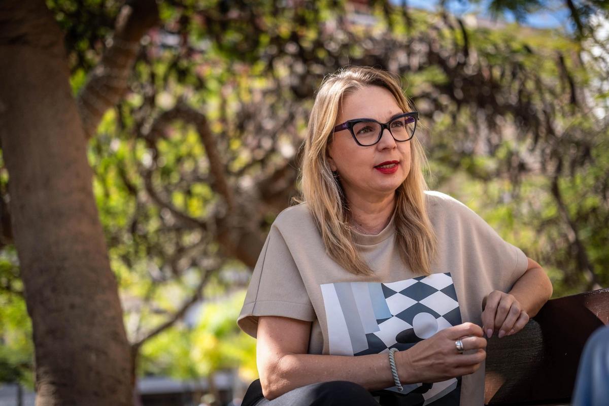 La nueva directora de GastroCanarias durante la entrevista.
