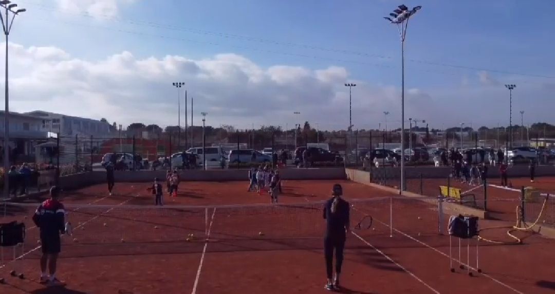 Vista aérea de las pistas de GTennis durante el Clinic