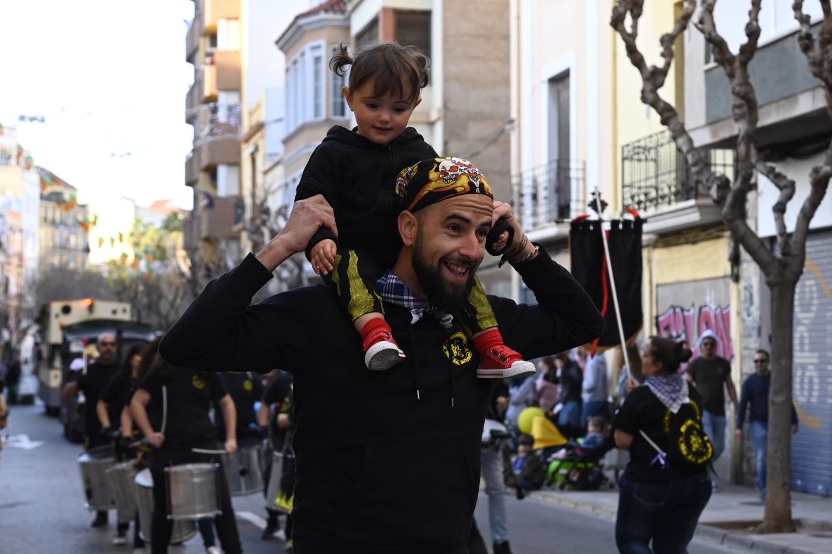 Desfile de collas y carros