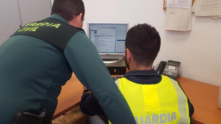 La Guardia Civil esclarece más de 120 estafas con tarjetas duplicadas en Moraira