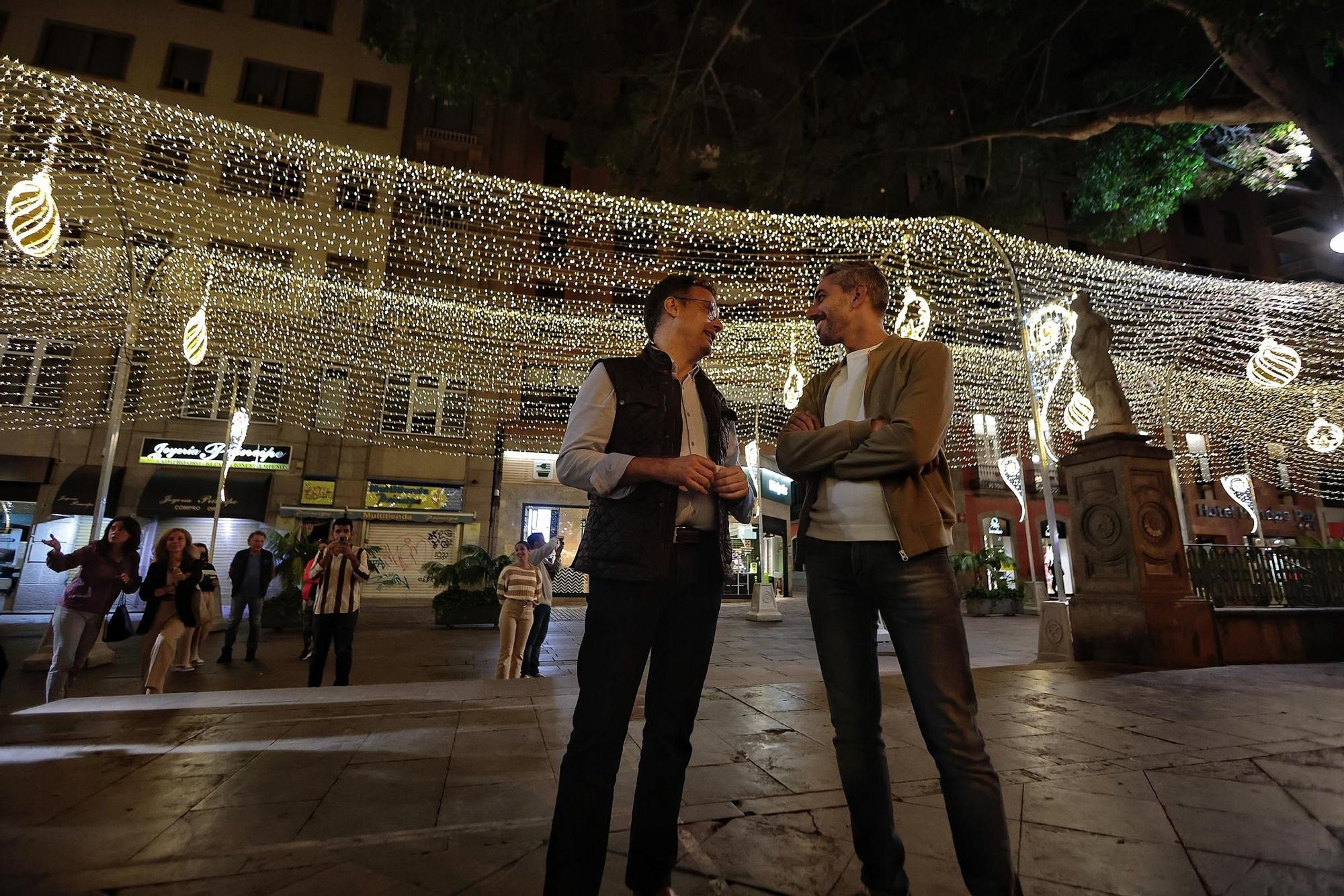 Pruebas del alumbrado navideño de Santa Cruz