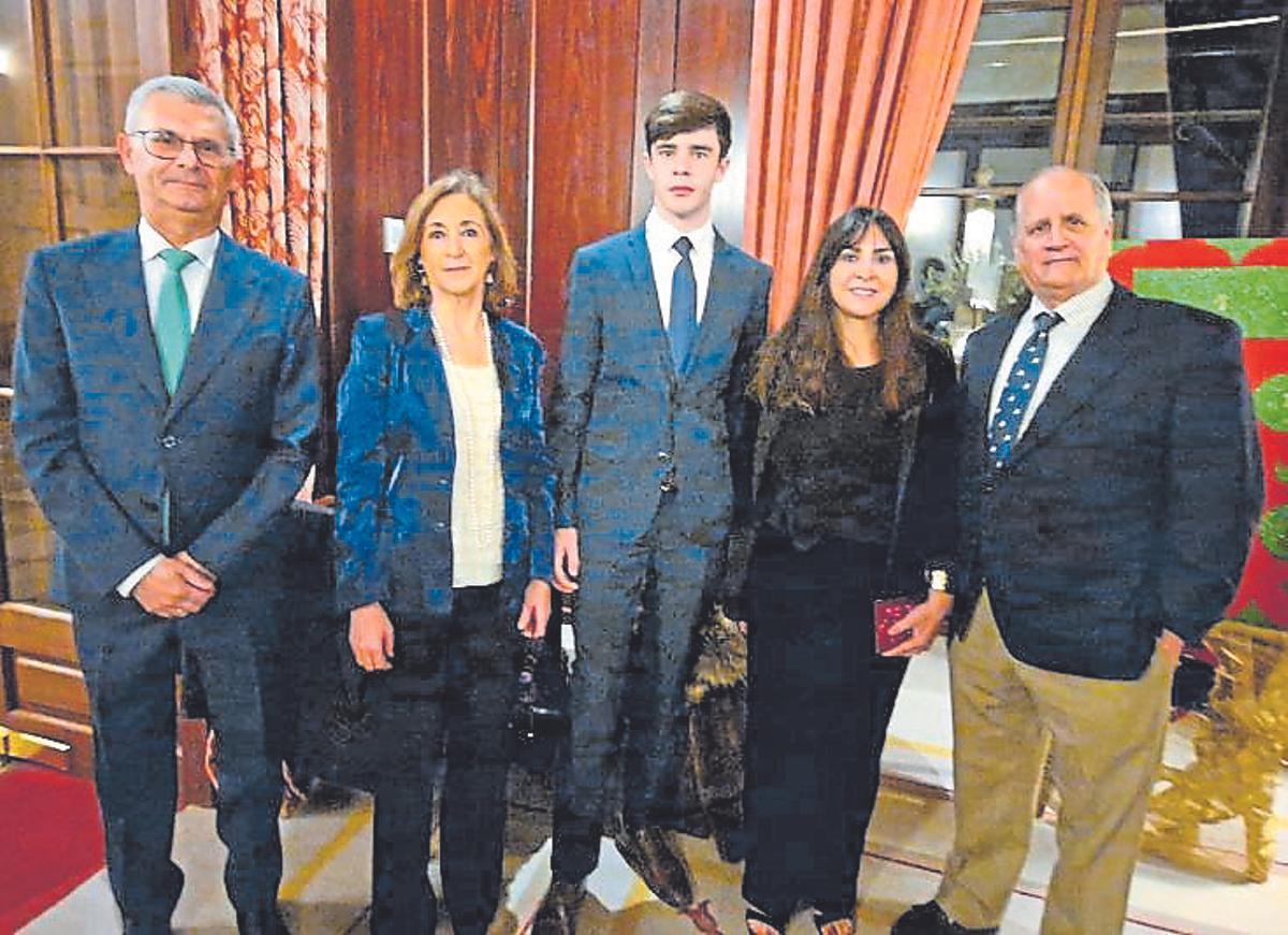 Juan Torres, Carmen Alemany, Mario Vilau, Mamen Pérez y Nacho Deyá.