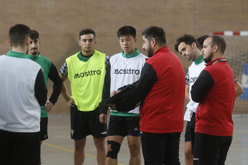 El primer entrenamiento de Josan con el Córdoba Futsal en imágenes