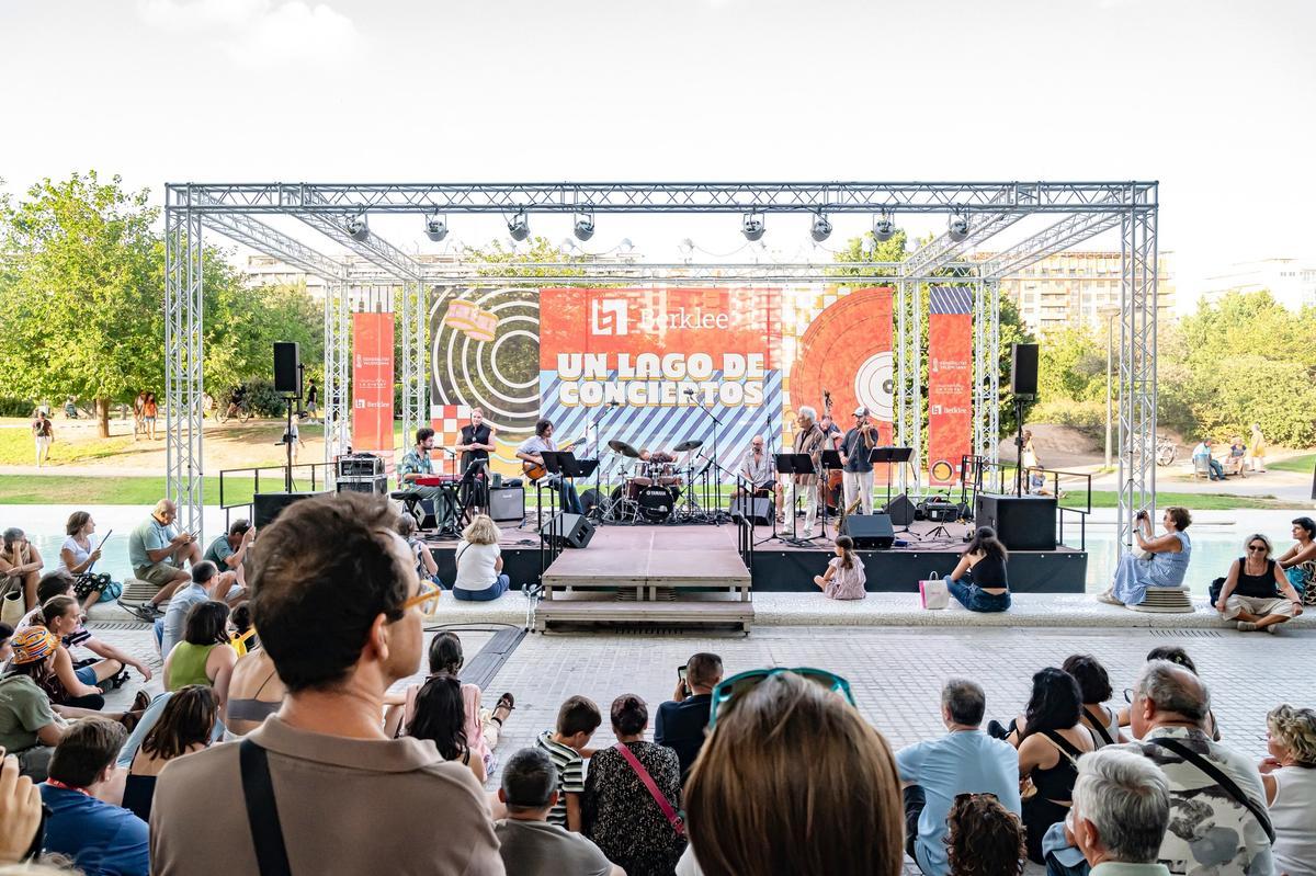 El ciclo 'Un lago de conciertos' de la Berklee.