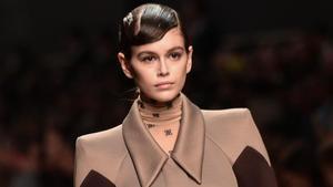 lmmarco47049529 model kaia gerber presents a creation during the fendi women190221132422