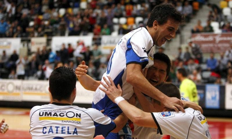 Fotogalería: Umacón- Santiago Futsal