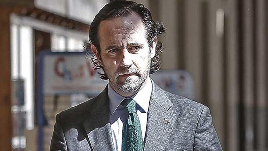 José Ramón Bauzá se escuda en el Colegio de Farmacéuticos para evitar volver a su farmacia