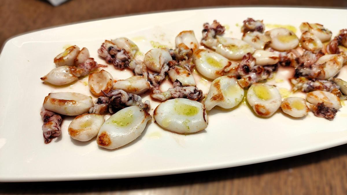 Los chopitos del Bar FM, en Granada.